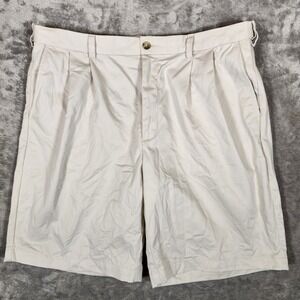 Roundtree‎ & Yorke Shorts Men's 40X10 Beige Pleated Front Casuals